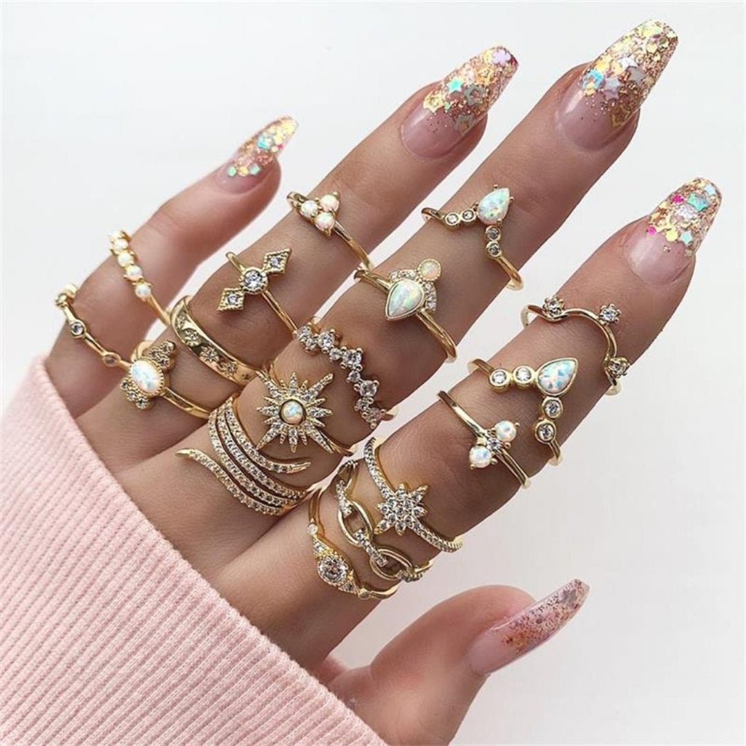 Alisa™ | Women’s Unique Handmade Silver Ring Set